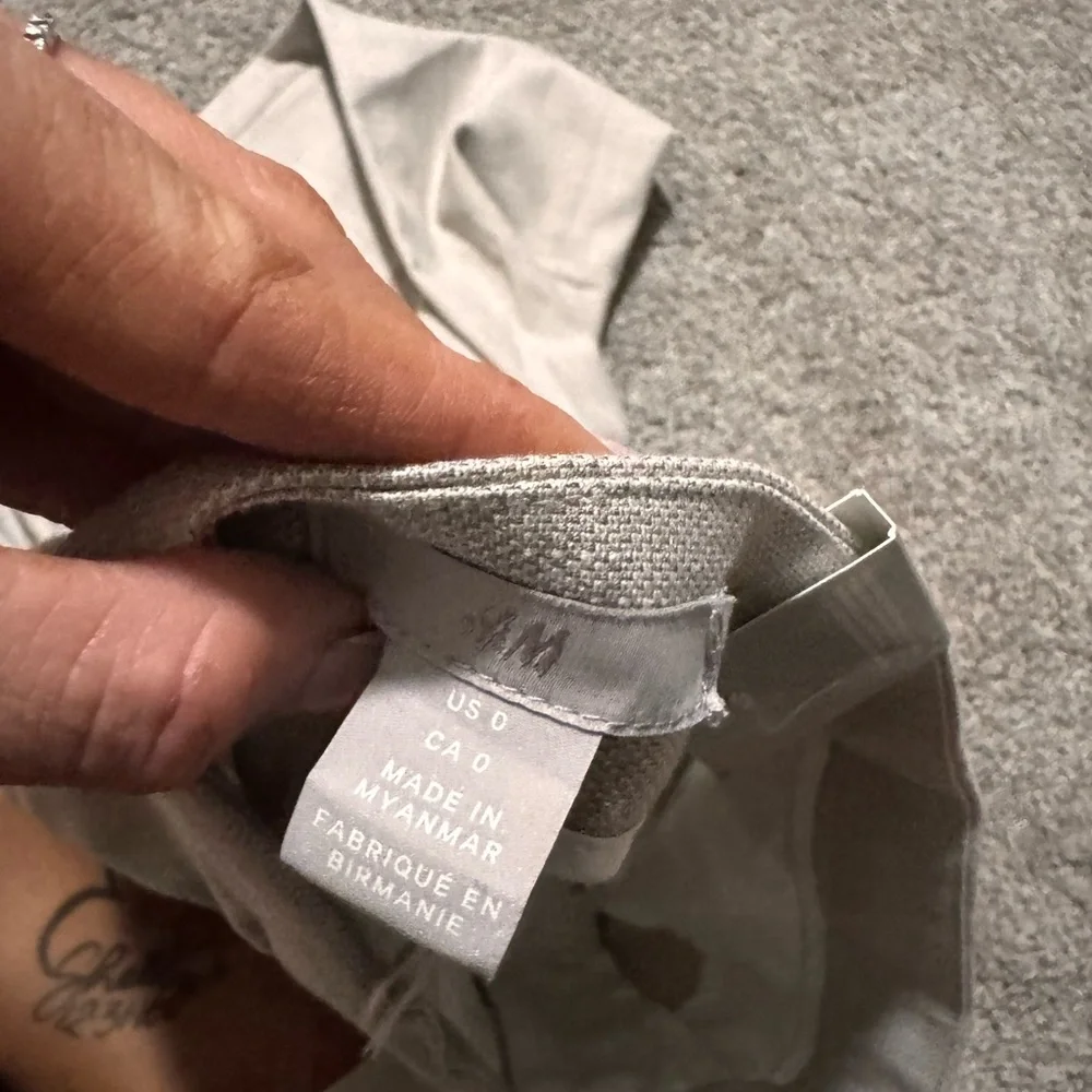 H&M Gray Slacks - Picture 4 of 7